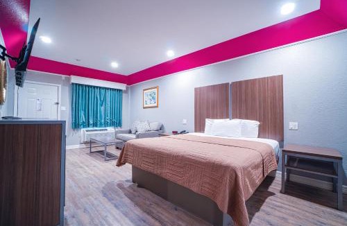 Clear Lake Shores Hotel | Hotel Bliss Kemah
