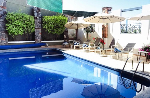 Central Cuernavaca Hotel | Hotel Borda Cuernavaca