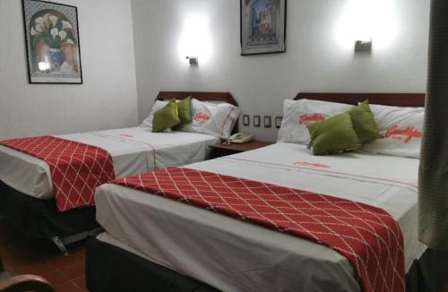 Ricardo Flores Magon Hotel | Hotel Candilejas Playa