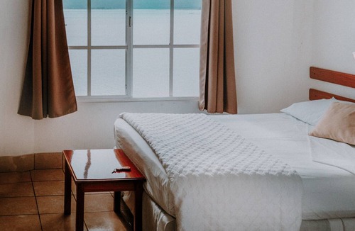 Flores Hotel | Hotel Casa Amelia