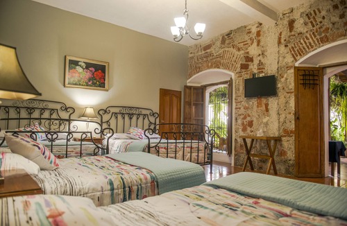 Antigua Guatemala Hotel | Hotel Casa de las Fuentes