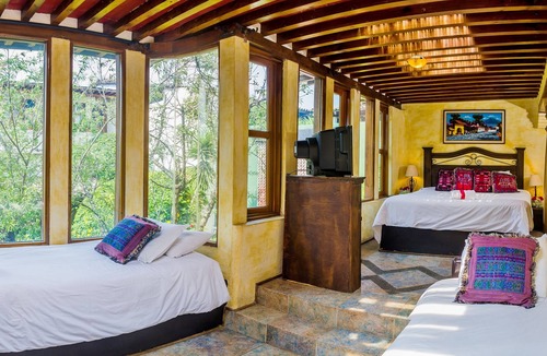 Antigua Guatemala Hotel | Hotel Casa del Parque