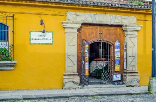 Antigua Guatemala Hotel | Hotel Casa del Parque by AHS