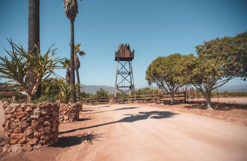 Valle de Guadalupe Hotel | Hotel Castillo Ferrer