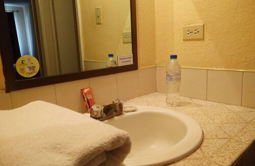 Ciudad Juarez Hotel | Hotel Chula Vista