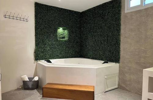 Panajachel Hotel | Hotel Colibrí Eco Lodge