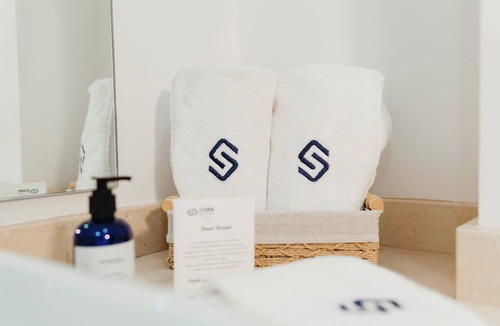Zapopan Hotel | Hotel Core Suites Estadio Akron