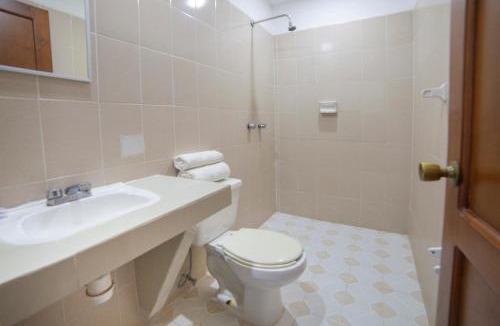 Crucecita Hotel | Hotel Del Profe, Huatulco