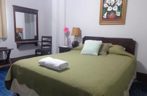 Retalhuleu Bed & Breakfast | Hotel Doña Carmen