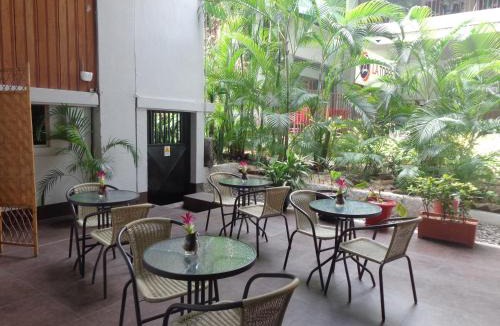 Retalhuleu Bed & Breakfast | Hotel Doña Carmen