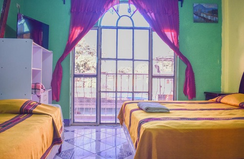 Panajachel Hotel | Hotel el Amigo