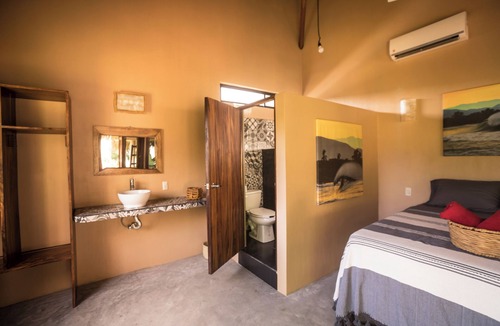 Barra de Colotepec Hotel | Hotel Gallo de Mar Room #Suite Queen+AC