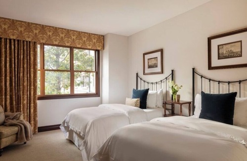Uptown Hotel | Hotel Granduca | Three-Bedroom Suite | Luxury Suite w/Fully-Equipped Kitchen