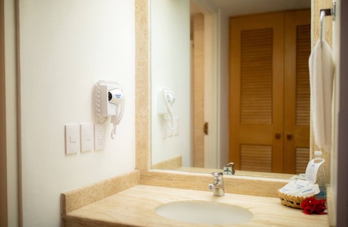 Morelia Hotel | Hotel Horizon and Convention Center