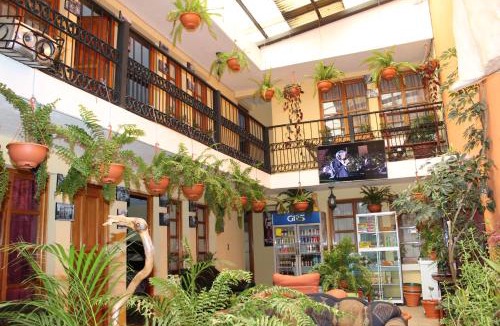 Quetzaltenango House | Hotel Kasa Kamelot