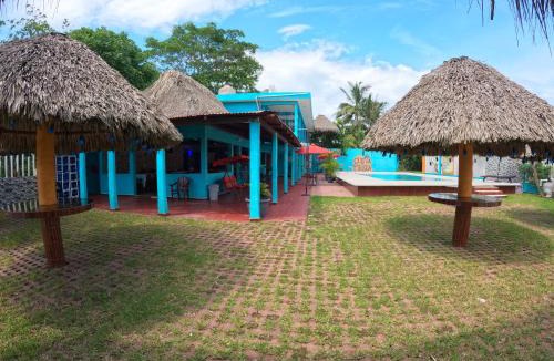 Casitas Hotel | Hotel La Cueva Del Pirata