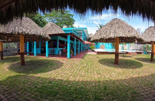 Casitas Hotel | Hotel La Cueva Del Pirata