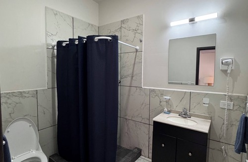 Juarez Municipality Hotel | Hotel La Frontera