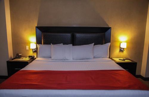 Hidalgo del Parral Hotel | Hotel La Mina Parral