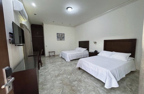 Cadereyta Jimenez Hotel | Hotel Las Carolinas