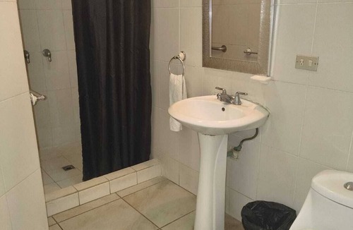 Zona 10 Hotel | Hotel Las Gardenias