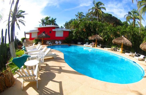 Las Playas Hotel | Hotel Los Flamingos