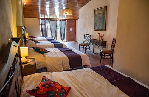 Santiago Atitlan Hotel | Hotel Los Olivos