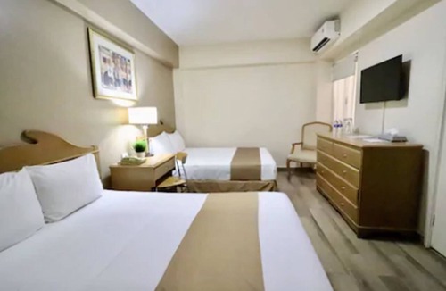 Monterrey Centro Hotel | Hotel Madero Express