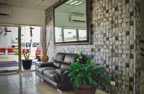 Culiacan Hotel | Hotel Maioris Jesús Kumate