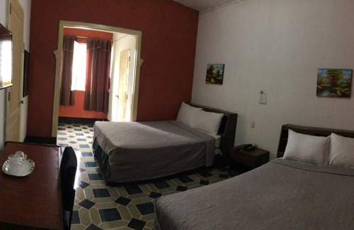Zona 9 Hotel | Hotel Mayestic