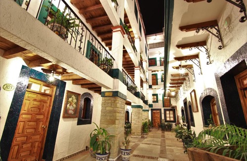 Zona Centro Hotel | Hotel Mesón del Rosario