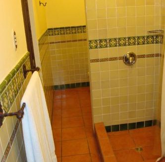 Antigua Guatemala Hotel | Hotel Meson del Valle by AHS