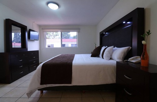 Saltillo Hotel | Hotel Misión Express Saltillo