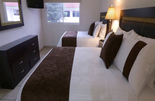 Saltillo Hotel | Hotel Misión Express Saltillo