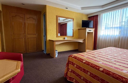 Villa de Guadalupe Hotel | Hotel Montevideo