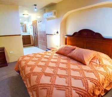 Cuatrocienegas De Carranza Hotel | Hotel El Nogalito