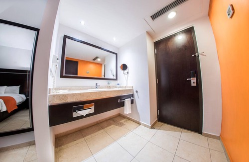 De Las Americas Hotel | Hotel Oliba