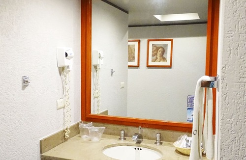 Doctores Hotel | Hotel Oslo - In Mexico City (Benito Juarez)