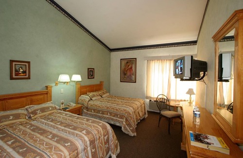San Juan de la Vaqueria Hotel | Hotel Pazo de Daro