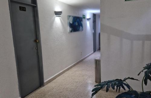 Cuauhtemoc Hotel | Hotel polly