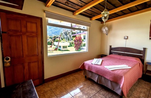 San Pedro La Laguna Hotel | Hotel Sak'cari El Amanecer