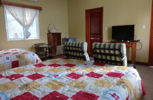 Flores Cabin | Hotel Santa Barbara Tikal