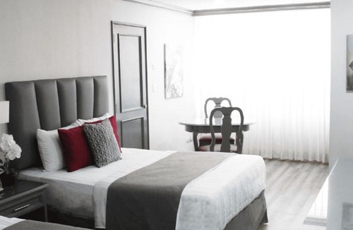Zona 10 Hotel | Hotel Santander Plaza
