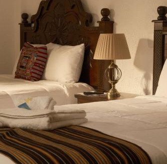 San Juan La Laguna Hotel | Hotel Taa' Tiin