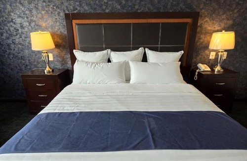 Culiacan Hotel | Hotel Two Select