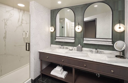 The Galleria Hotel | Hotel Vesper, Houston, a Tribute Portfolio Hotel