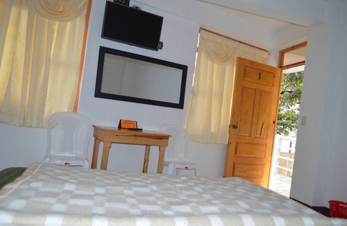 San Pedro La Laguna Hotel | Hotel Xetawaal