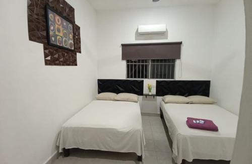 Centro Hotel | Hotel y Hostal AH MUN