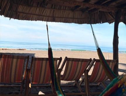 Monterrico Hotel | Hotel y Restaurante Playa Dorada