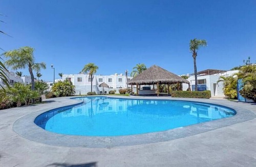 Las Jarretaderas House | House for 8 | Swimming pool | 10 min. beach | WiFi | A/C